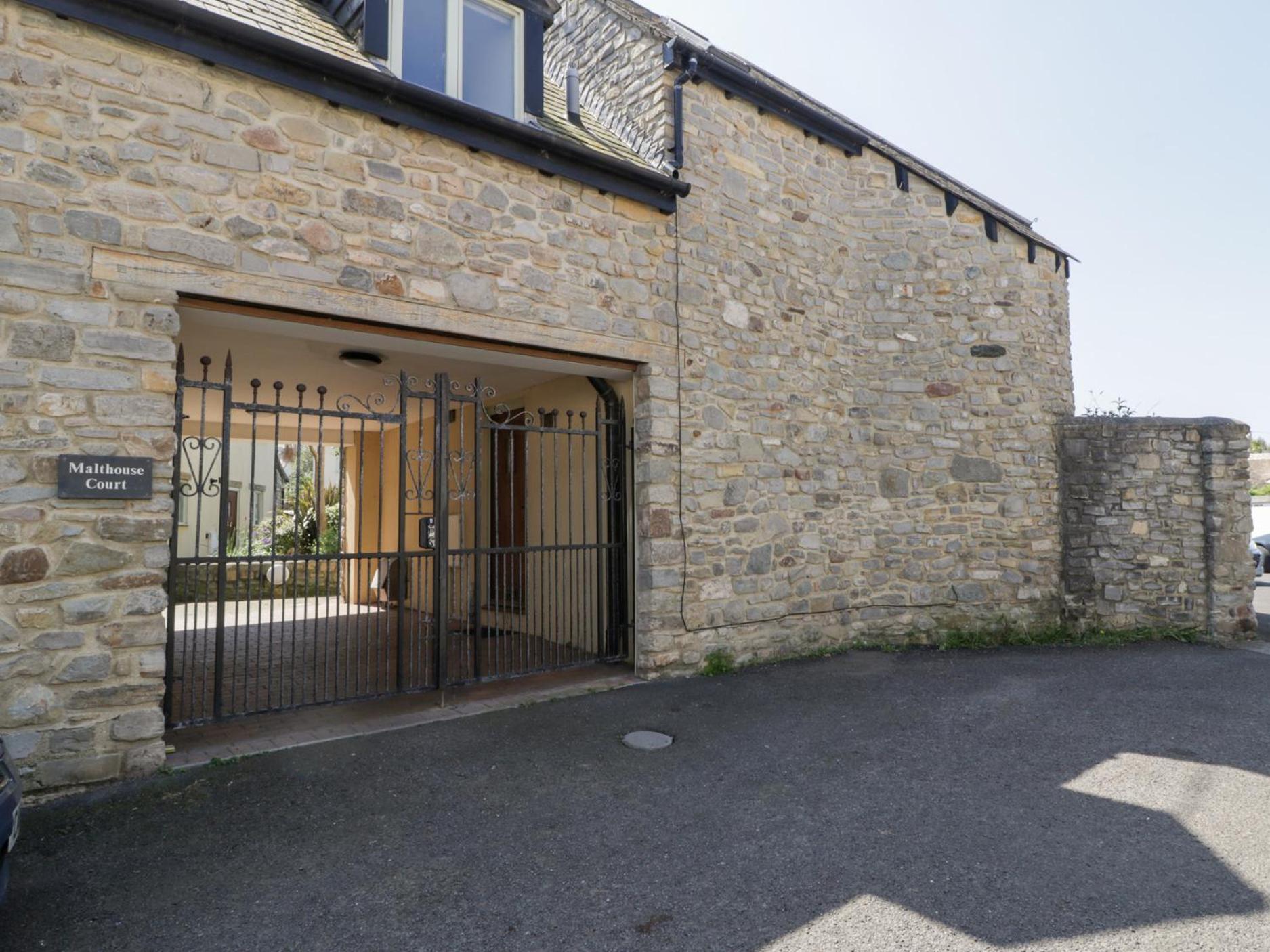 9 Malthouse Court Villa Уочет Екстериор снимка